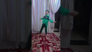 رجلي تدب أسمع صوت صمت    دندنها