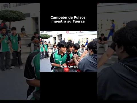 NUNCA RETES A UN CAMPEÓN DE PULSOS