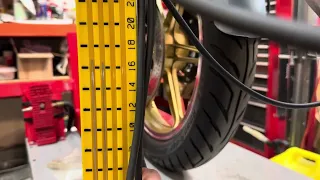 Ducati SSD 900 Darmah showing carb sync