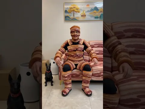 Berubah Jadi Manusia Daging Gara-Gara Duduk di Sofa Ini! 🥩🐕