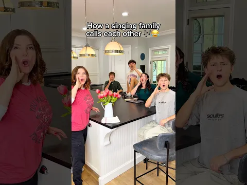 It’s easier this way 😂🎤#family #￼funny #singing #snowwhite #fyp