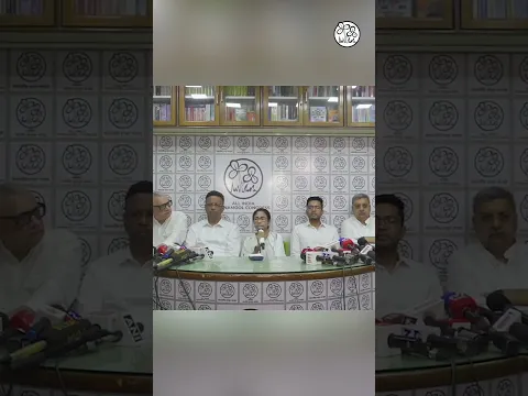 বিজেপির দলদাস নির্বাচন কমিশন
