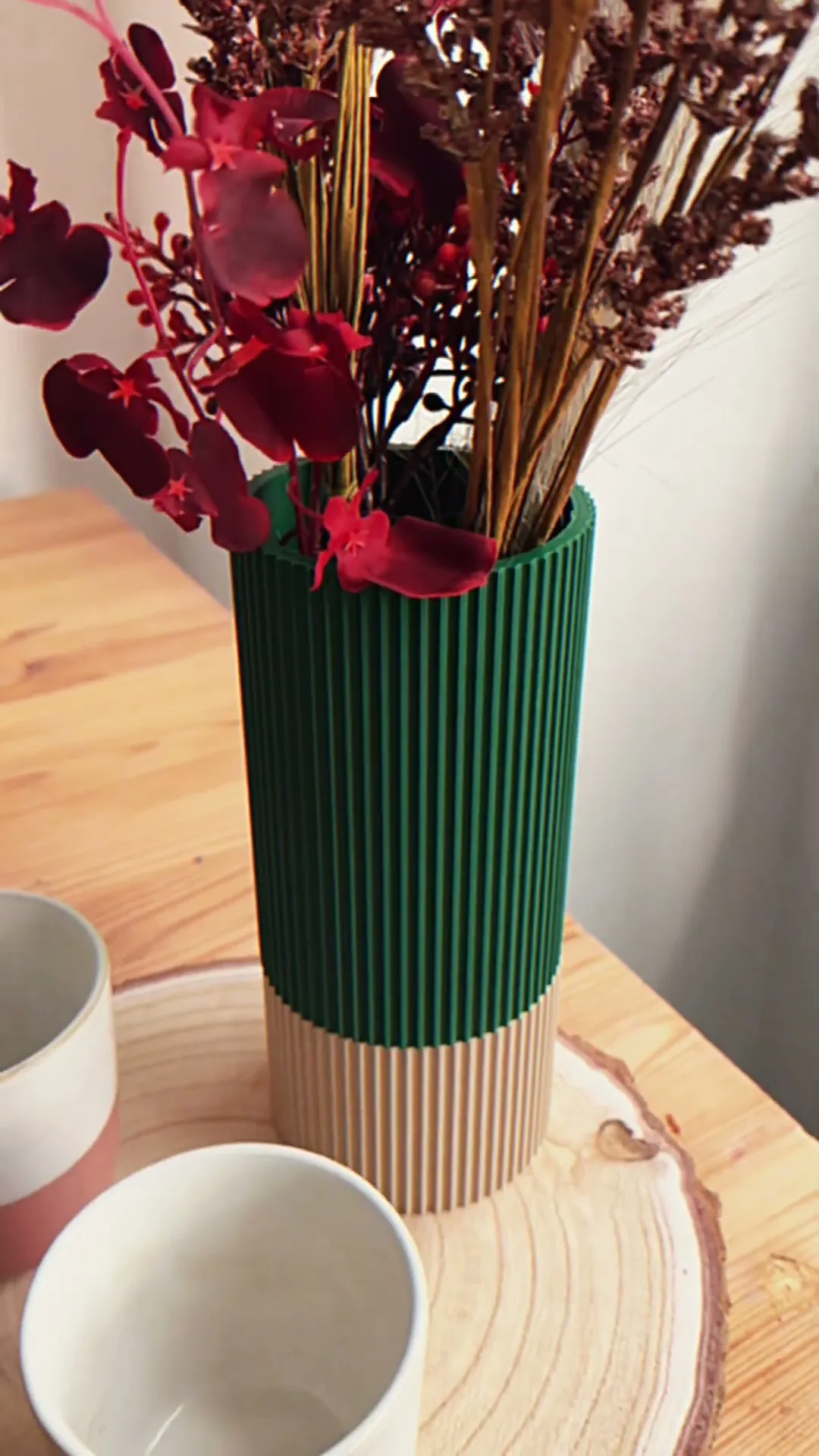 Dual Vase for Minimalist and Elegant Home Decor