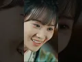 重生女孩每天塗藥扮醜掩飾美貌，沒想到人前高冷的太子私下竟是非她不可的“癡漢”，將她的畫像收藏了整整一間屋子，每晚都要抱著懷中畫像入睡！