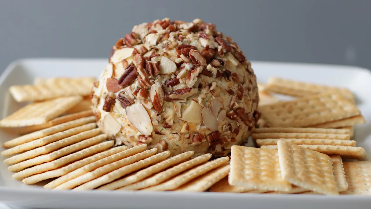 Ham and Cheddar Cheese Ball | Classic Cheese Ball Recipe. 