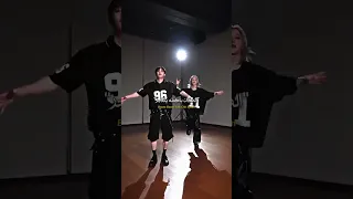 اغنية ستراي كيدز مترجمة بدون موسيقى Chk Boom 