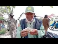 Download Lagu Kasian,Hansip kena razia, Berterima kasih sama tukang polisi.... 😭😭