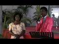 Download Lagu Djaroule  MKG témoigne avec ça maman à l'église