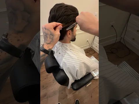 POV: corte clássico na tesoura