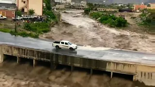 Download detik detik banjir bandang mengerikan MP3