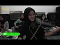 Lagu Ini dia terungkap sudah!! Bagi yang Penasaran senyuman gitaris EzzurA? Gara gara lagu ini #qasidah