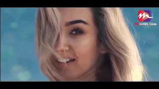 الأغنية دي بتعشقها كل البنات سيبي نفسك خمسه محتاج لمسه من ايدك  الأغنية دي بتعشقها كل البنات سيبي نفسك خمسه محتاج لمسه من ايدك