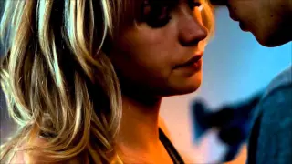 the first time dave u0026 aubrey kissing scene