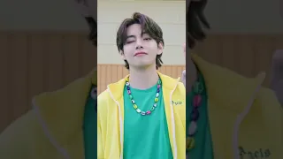 شفتك قمر طالع وحمر خدود فائع 