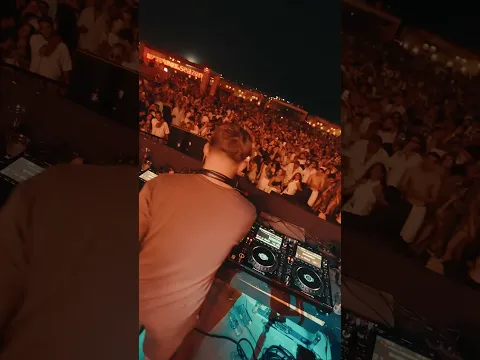 Max Chapman’s ‘Lost In You’ is perfect for club floors and late night sets ❤️‍🔥 Out Now on Spinnin’