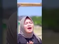 Ada trending dari Revina yang ngecover lagu Sia-sia Mengharap Cintamu. Udah streaming belom nih?
