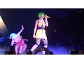 Download Lagu Dance cam / Walking on air - Katy Perry - Monterrey, Mexico. 14-10-2014 The Prismatic World Tour