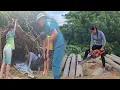 Download Lagu Hoa Ca and baby Khoa had an accident. Luckily, they had everyone's help.