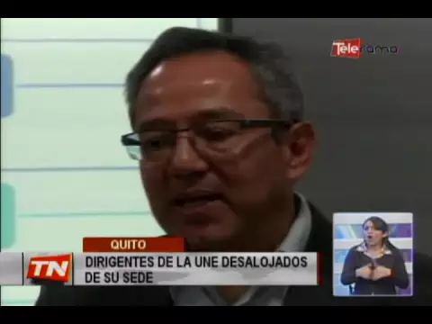 Dirigentes de la UNE desalojados de su sede