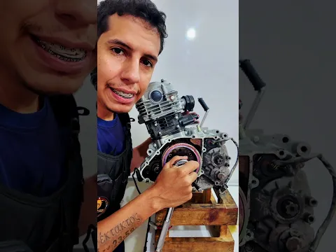 ¿Por internet no se aprende? Aprende a PONER A TIEMPO una moto en 2 minutos 👀🔧