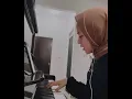 Download Lagu Nissa Sabyan - Wana Bein Eideik/Akbar Mn Keda (Lirik Latin) Sangat merdu