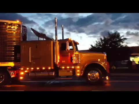 Download MP3 Eau Claire Big Rig Truck and Tractor Parade 2016