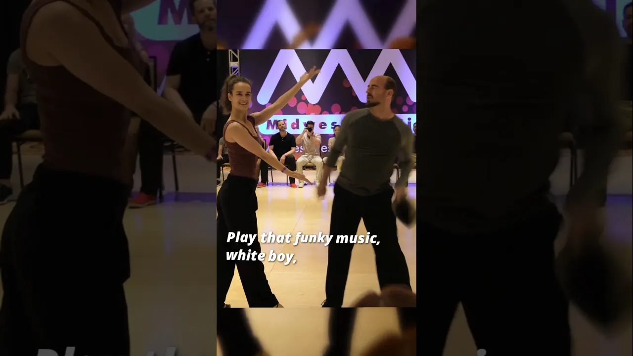 When your partner knows EXACTLY how to hit the lyrics 🤣 #improv #westcoastswing