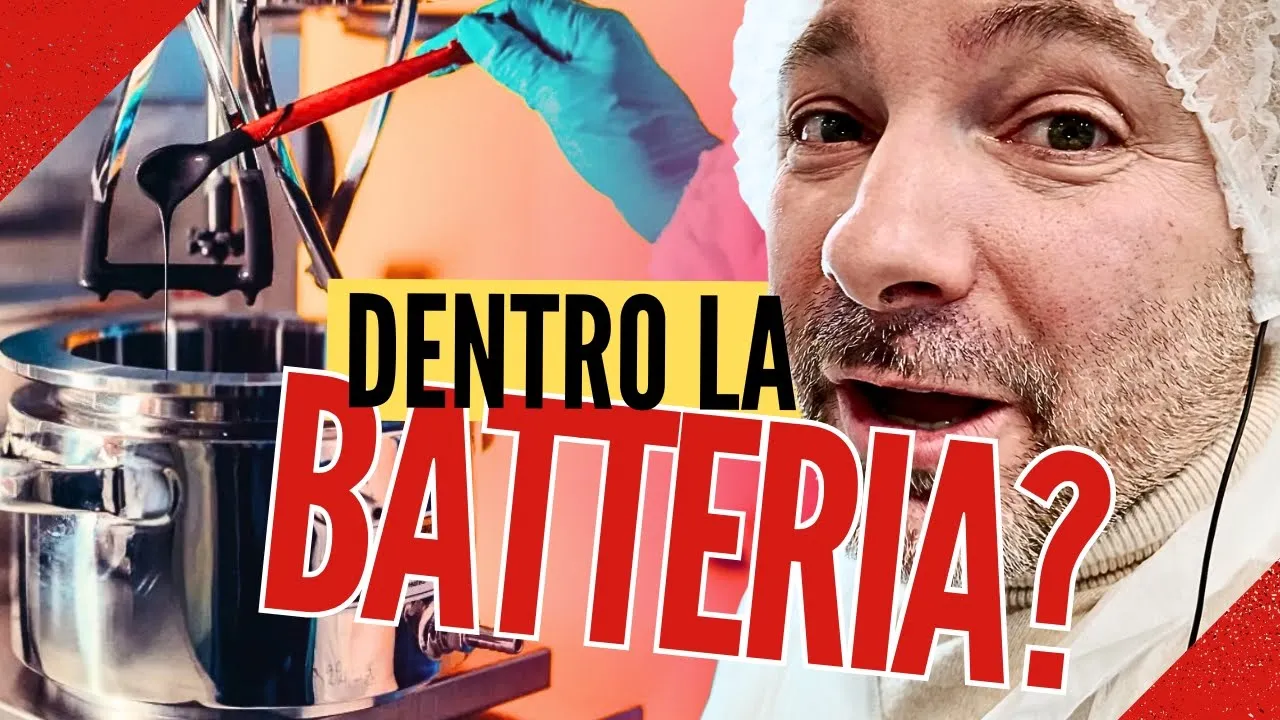 Nel centro Renault di Lardy, dove nascono batterie, chimica e software