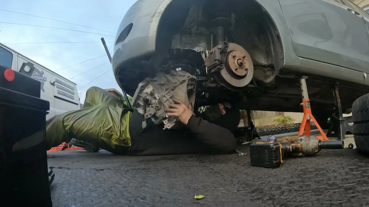 Mobile Clutch Repair demo video thumbnail