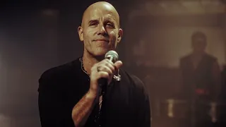 Gian Marco - Deja Que Te Rompa el Corazón (Video Oficial)