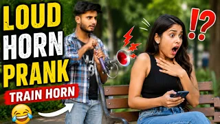 LOUD HORN PRANK ON CUTE GIRL 😂 @ThatWasCrazy