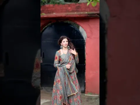 Heroine hoon mein 🤩 #priyankaatyagi #shorts #trending #ethnicwear