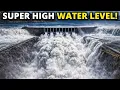 Lake Oroville Water Levels Rises 40 Feet as s Scramble to Watch the Spillway