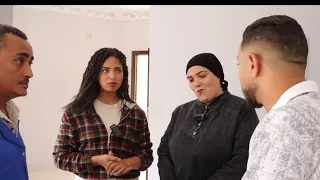 صاحبه العمارة تختبر السكان علشان تعرف مين يستاهل المساعدة علشان تخفض الايجار 