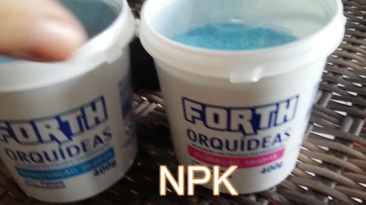 COMPREI O ADUBO PARA USAR NAS ORQUÍDEAS, PELA PRIMEIRA VEZ!