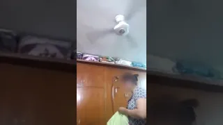 فضيحه بنت عراقيه تصور امها بلبيت تفوتكم 