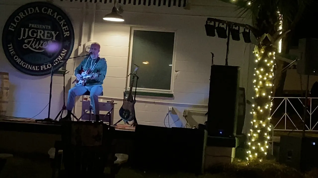 JJ Grey Solo - Tic Tac Toe - Florida Cracker Kitchen 11/18/20 JJ Grey Solo - Tic Tac Toe - Florida Cracker Kitchen 11/18/20
