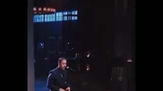 البرنس مدحت صالح   مهما خدتنى المدن دندنها