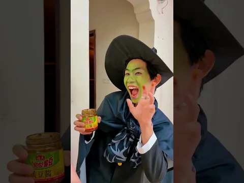 What did Princess Glinda eat #glinda #elphaba #arianagrande #wicked #witch #magic