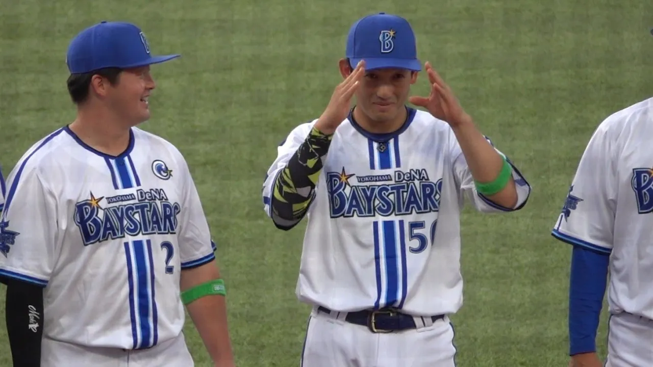 自由すぎるベイスターズナイン！リーゼントのアピールかな？山本祐大、牧秀悟、宮崎敏郎、オースティン 牧秀悟、森原康平、度會隆輝！2024/07/24 横濱DeNAベイスターズ オールスター
