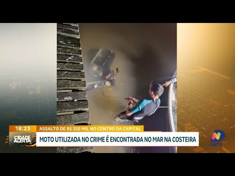 Assalto de R$ 350 mil no Centro de Florianópolis: moto utilizada no crime é localizada na Costeira