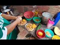 Download Lagu O almoço de hoje foi baião de dois com frango No fogão a lenha 
