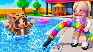 VACÍA la PISCINA con Mandarina en Roblox