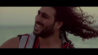                              عاطف ملحس   بحر ومرسى دندنها