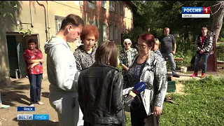 Старая двухэтажка 1953 года постройки разрушается на глазах жильцов