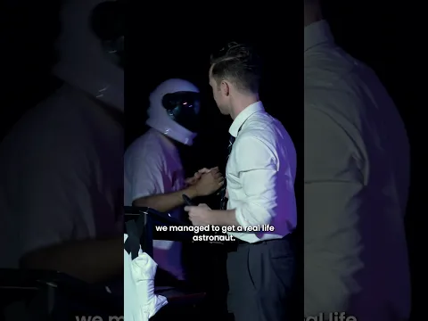 astronaut crashes live show