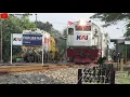 Download Lagu Hunting kereta api Putri Deli di Stasiun Lubuk Pakam dengan logo KAI terbaru
