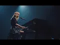 Download Lagu Taylor Swift - Daylight (Live From Paris)