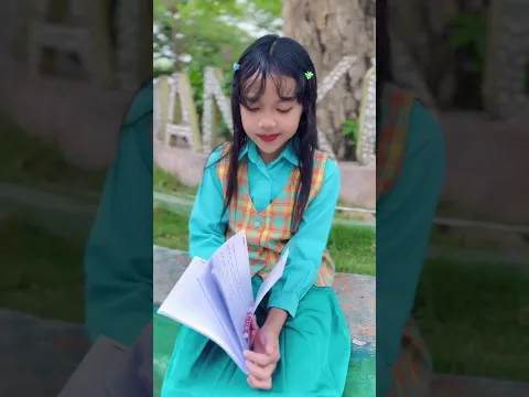 Giesta cantik suka baca buku ππ₯°#shortvideo #shortsfeed #shorts