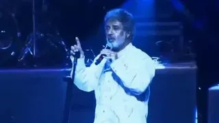 داریوش اقبالی رفیقان دوستان ده ها گروهند 